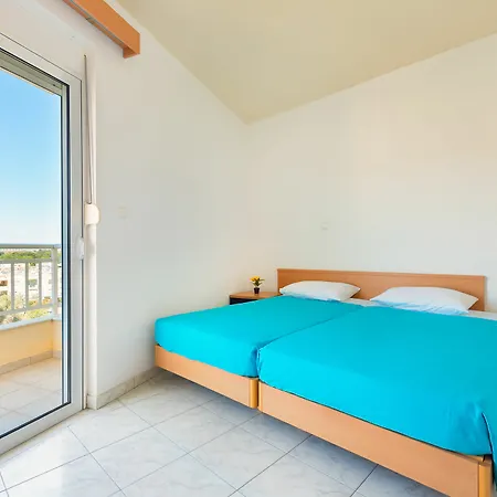 Yiannis Apartament *